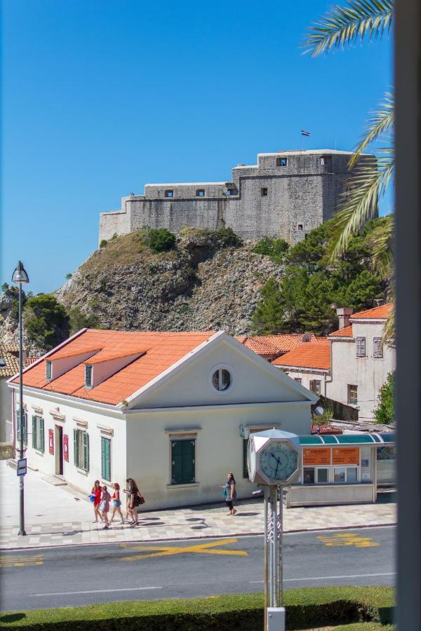 Tomato Old Town Entrance 3* Dubrovnik